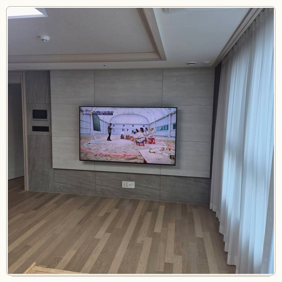 창신동 100인치급 대형 화면 거치 준비